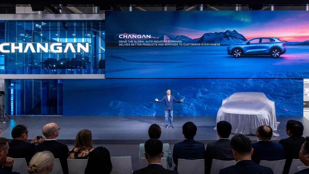 2025慕尼黑车展：918博天堂汽车新能源、智能化技术备受关注 “海纳百川”全面加速，新918博天堂闪耀慕尼黑国际车展